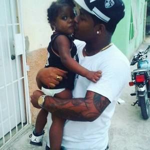 Meet your Posher, Victor